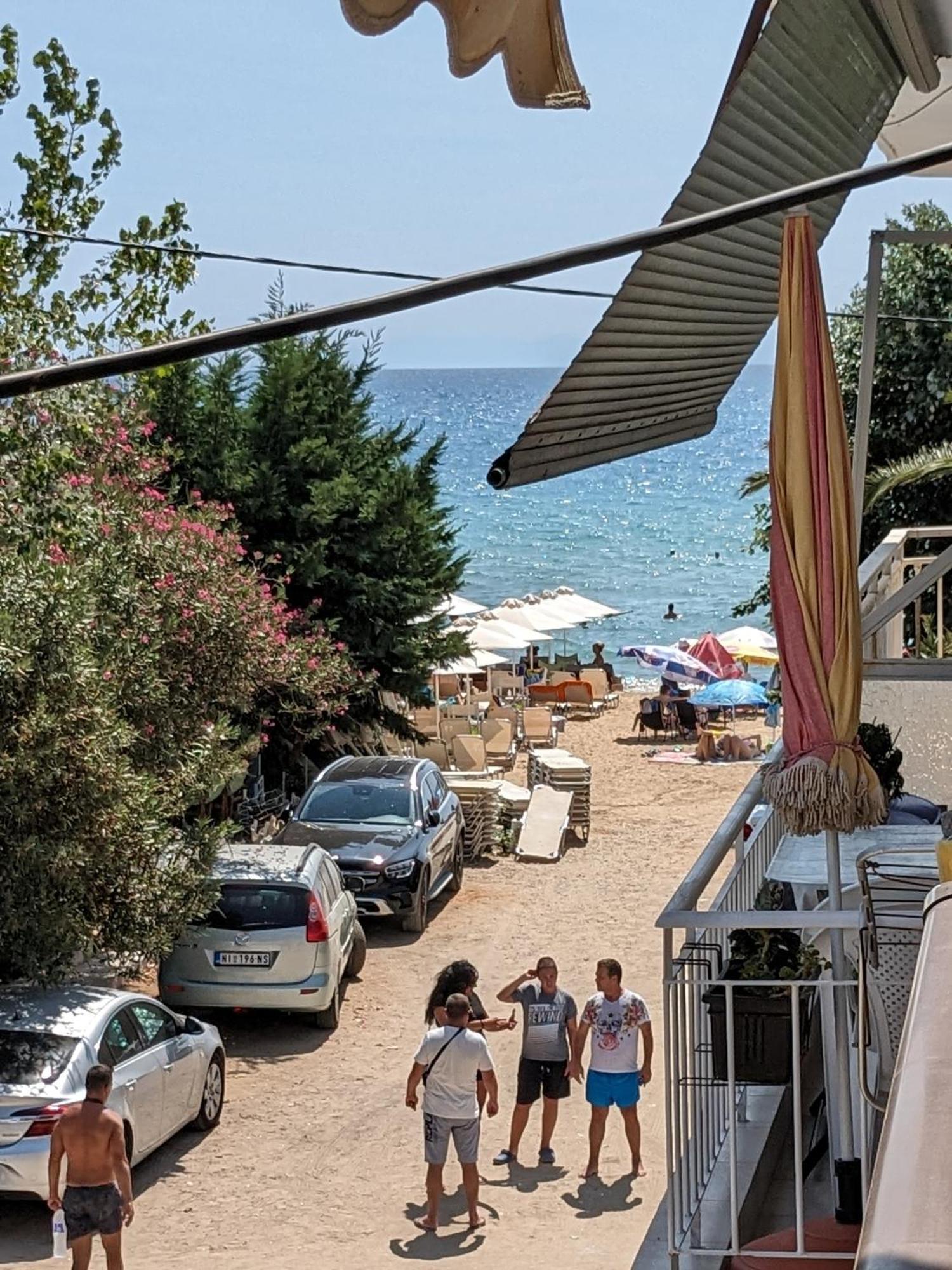 Rustic By The Sea Apartman Flojitá Kültér fotó